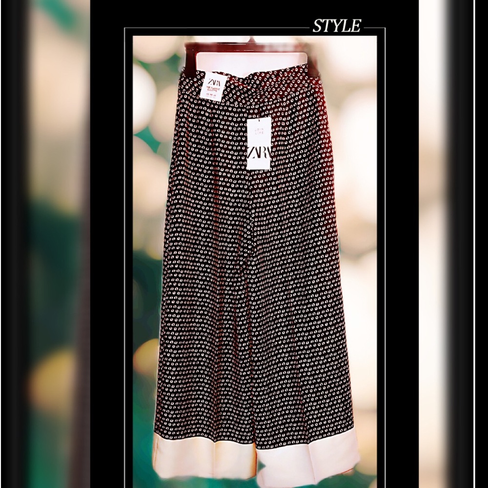 ZARA square Dress Pants. Black and White Print. XS